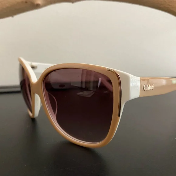 Chloe Sunglasses - Picture 3 of 12